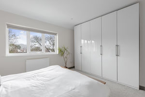 Photo 17- click for photo gallery